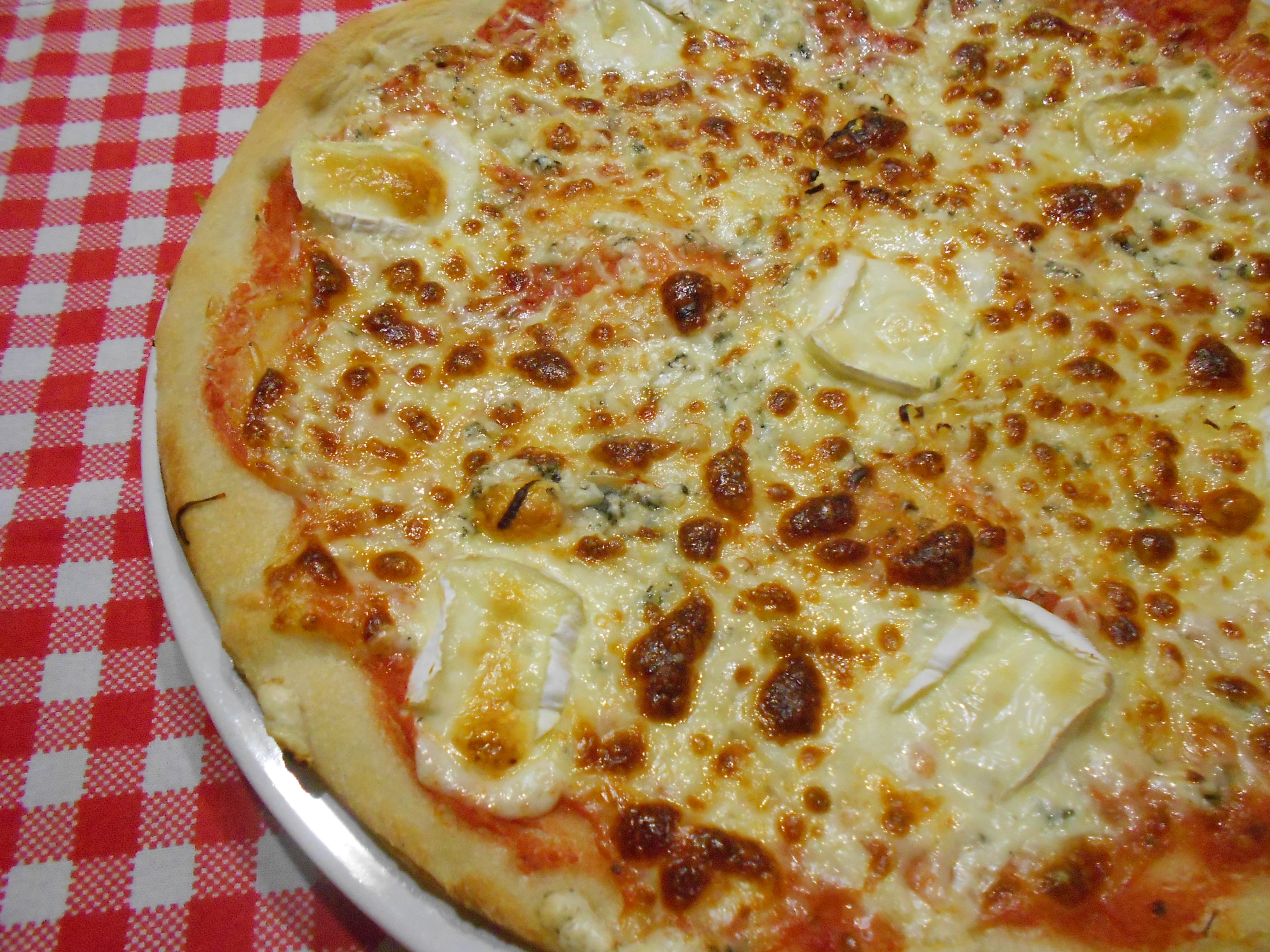 23. Pizza Quatro Formagio