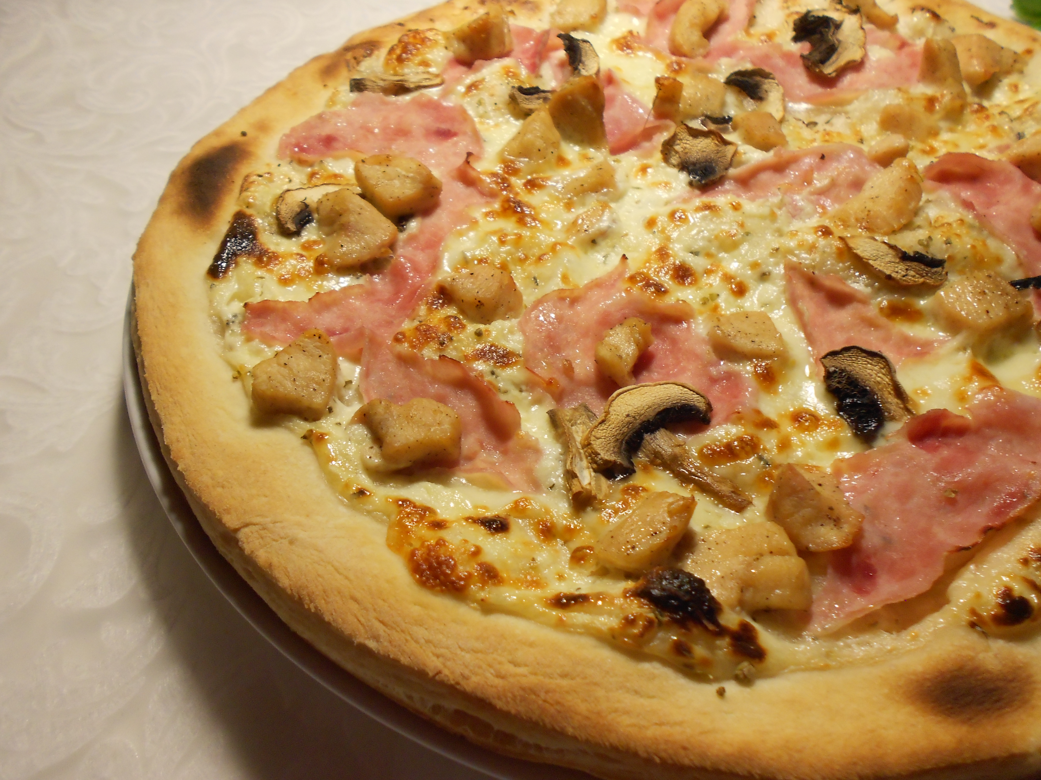 27. Pizza Smetanová