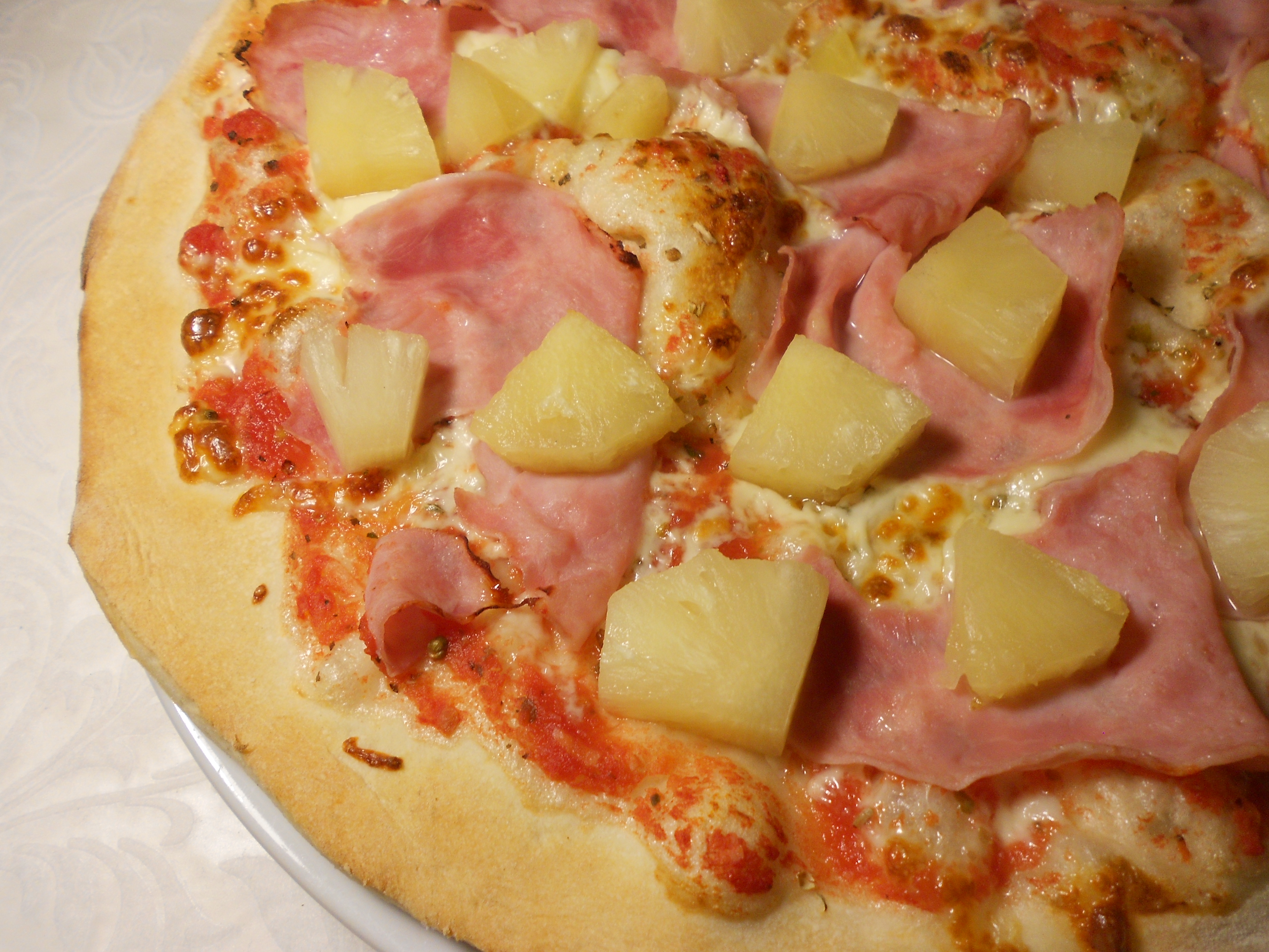 5. Pizza Hawai